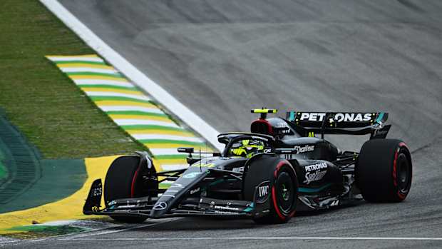 Lewis Hamilton Mercedes (43)